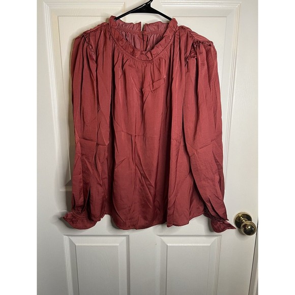 Unbranded Tops - Women’s Red Long Sleeve Blouse Size Medium NWOT